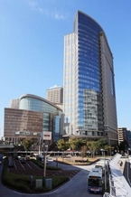 ミューザ川崎セントラルタワーの外観写真