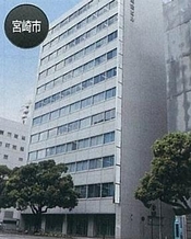 日本生命宮崎駅前ビルの外観写真