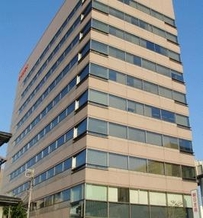 朝日生命千葉登戸ビルの外観写真