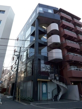 西麻布来山ビルの外観写真