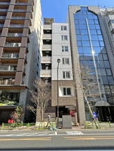 Floor　and　Walls　Hachoboriの外観写真