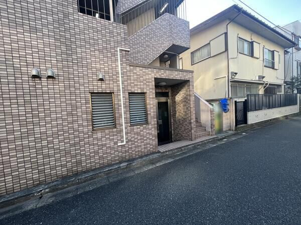 【パレス江古田】エントランス