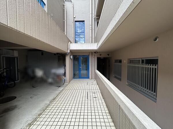 【山根町パークホームズ】エントランス