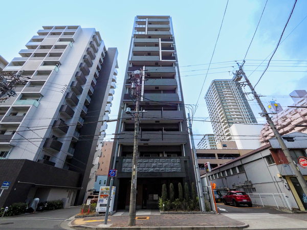 【プレサンス上前津フィット】外観