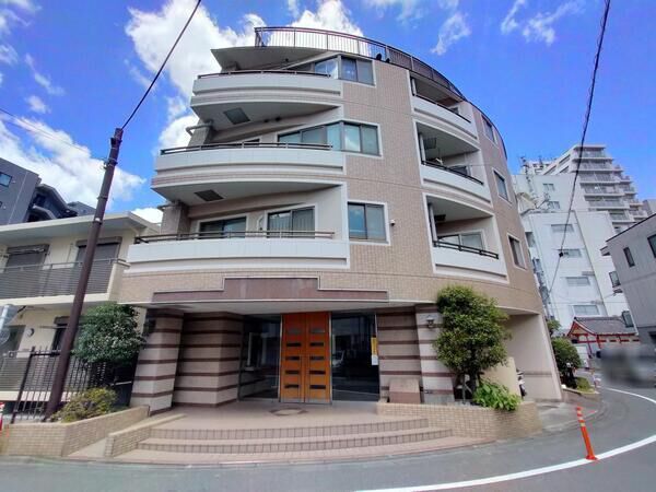 【朝日ラパリオ四谷】外観写真