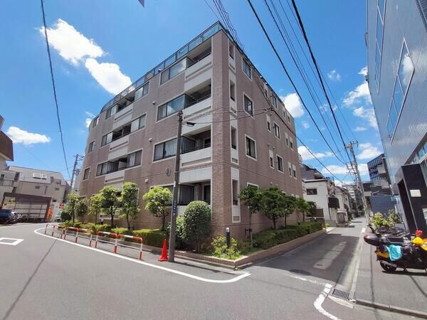 【朝日ラパリオ四谷】外観写真