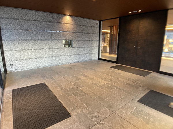 【ワンパークレジデンシャルタワーズ】エントランス 【ワンパークレジデンシャルタワーズ】エントランス