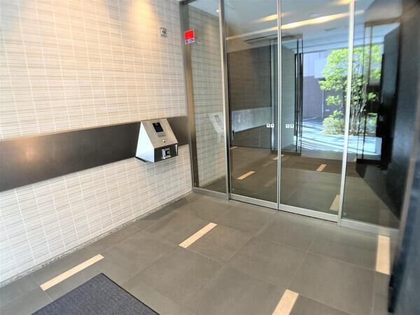 【プラウドタワー仙台勾当台公園】エントランス