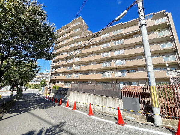 【ネオグランデ香里山手】外観 【ネオグランデ香里山手】外観