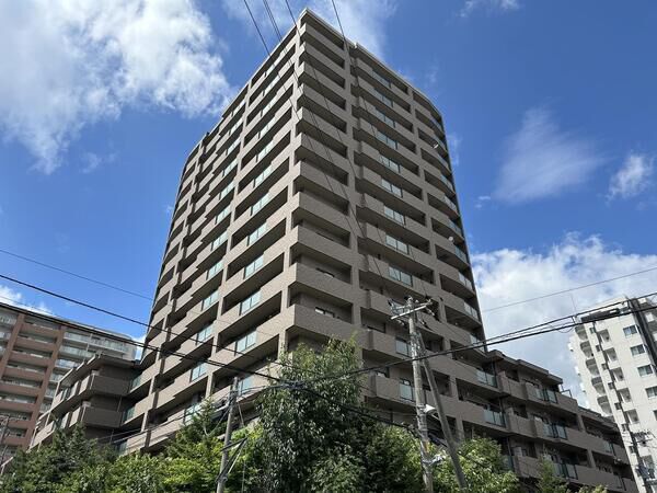 ステーションヒルズ南郷