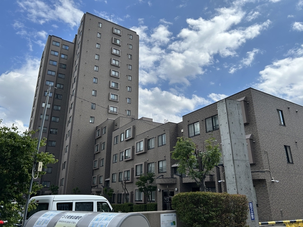 ステーションヒルズ南郷