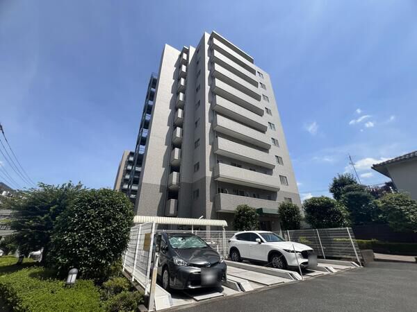 【大宮氷川参道パークハウス】外観