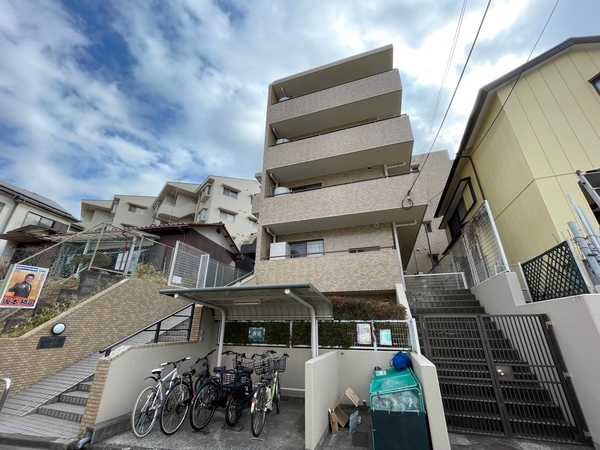 【戸塚名瀬パークホームズ弐番館】外観 【戸塚名瀬パークホームズ弐番館】外観