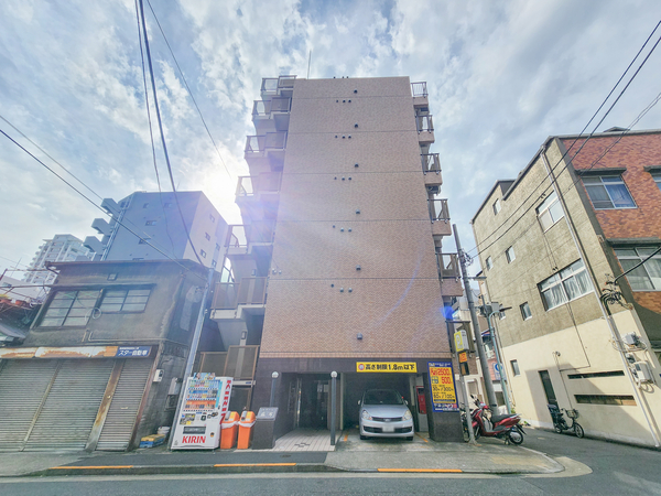 【ロアール麻布】外観