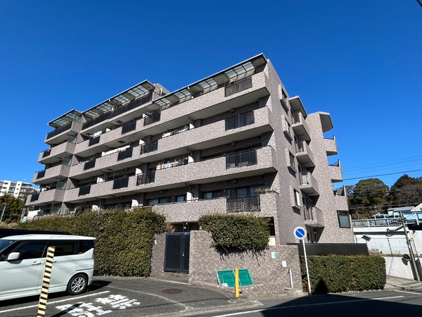 【杉田パークホームズ弐番館】外観