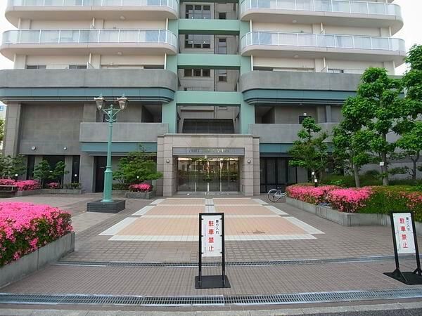 【アンビックス志賀ストリートタワー】エントランス1