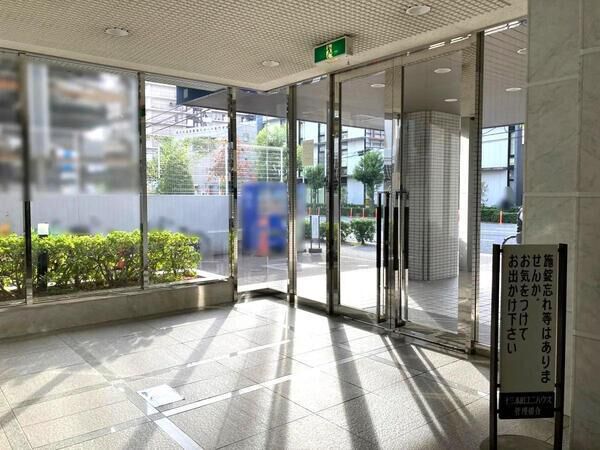 【十三本町ユニハウス】エントラン1 【十三本町ユニハウス】エントラン1