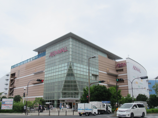 イオンモール鶴見緑地店まで約750ｍ