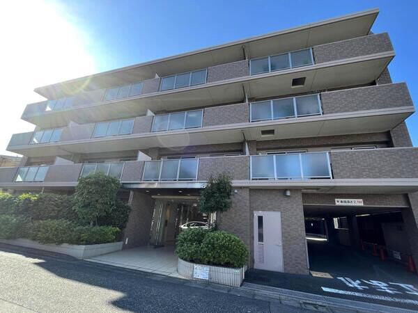 【エンゼル氷川台コートⅡ】外観