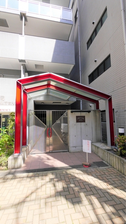 【ラヴェンナ高円寺】エントランス