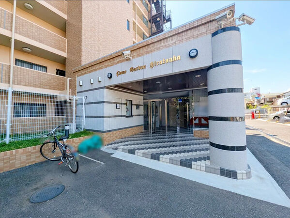 【ライオンズガーデン平塚】エントランス