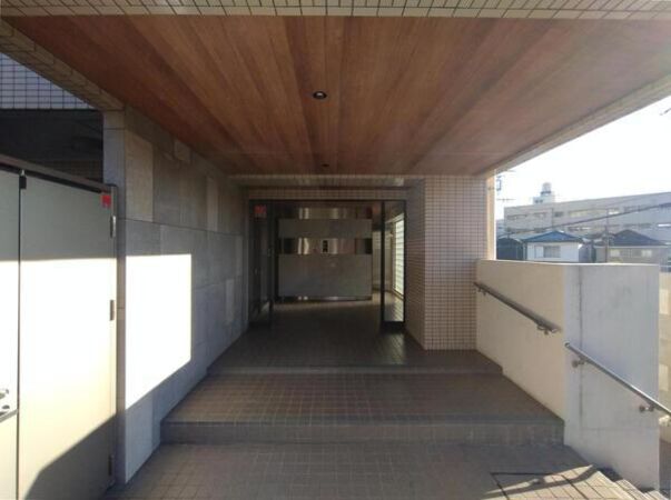【サンリーノ日吉】エントランス