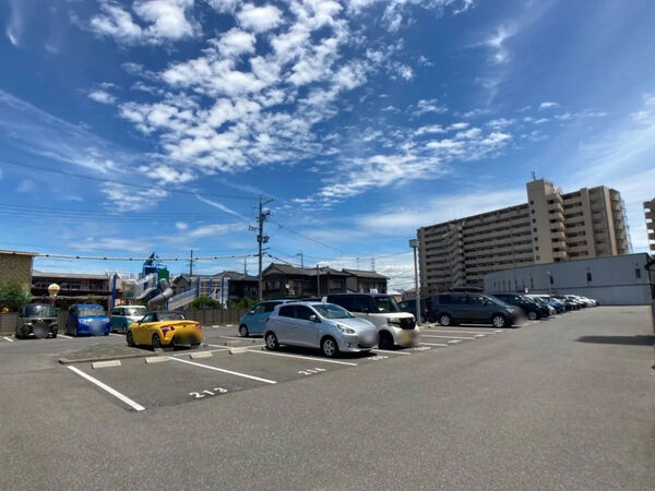 【スペリア佐屋】駐車場