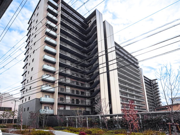 【プレサンスレジェンド上新庄】外観