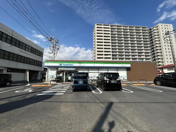 ファミリーマートさいたま宮原一丁目店　約180ｍ