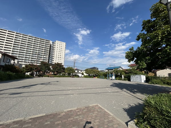 東大成中山道公園　約350ｍ