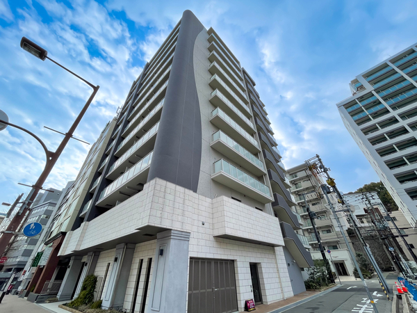 【ラシュレ神戸三宮】外観