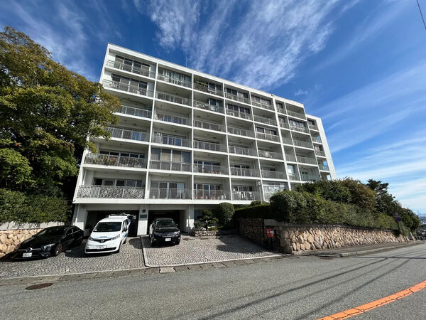 【芦屋グランドハイツ】外観