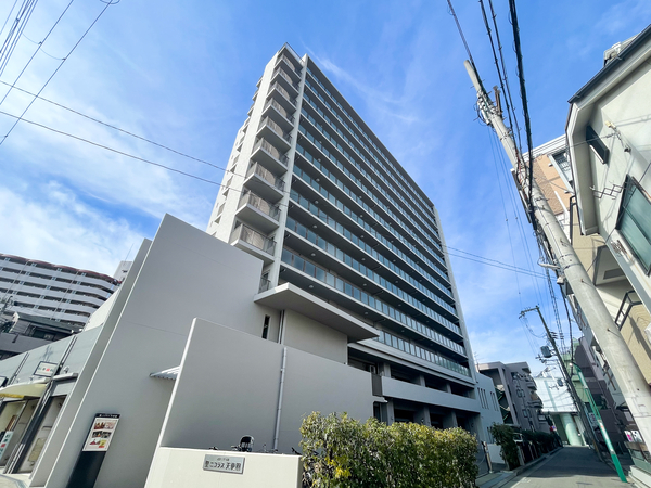 【ピアフェスタ青木駅前】外観