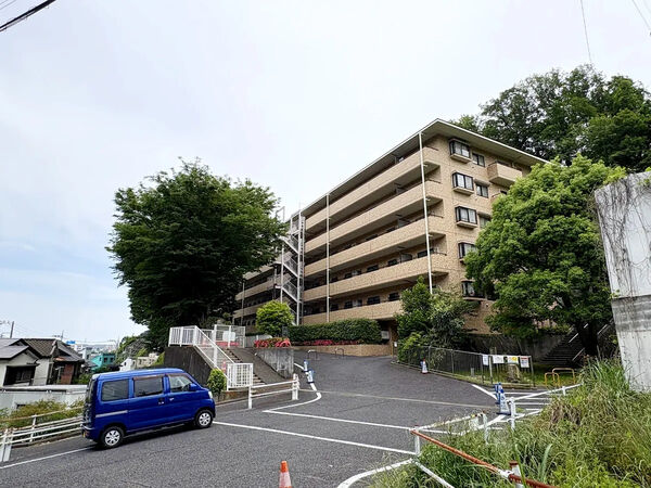 【八王子北野台パークホームズ】外観