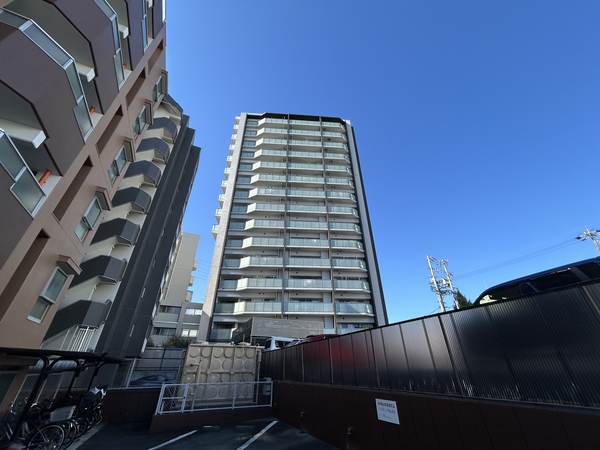 【ライオンズ一社グランフォート】外観写真