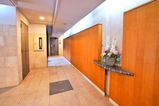 【コンセール丸の内】エントランス1 【コンセール丸の内】エントランス1