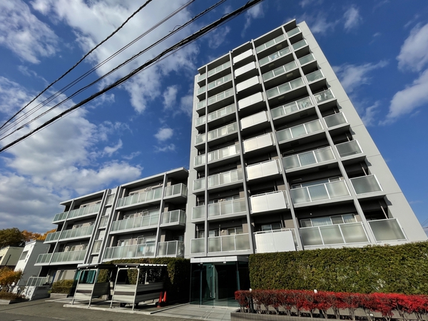 エクセルシオール学園前2