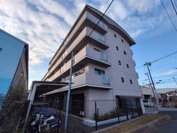 【リリファ大和】外観