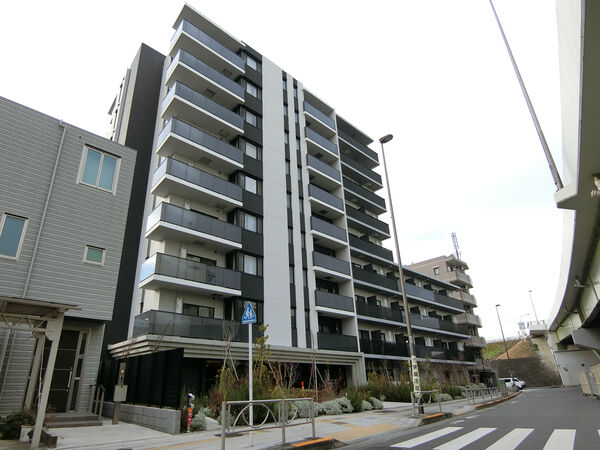 【クレヴィスタ浮間舟渡】外観