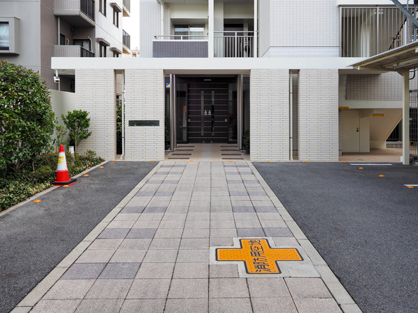 【サンシティ新安城駅前】エントランス