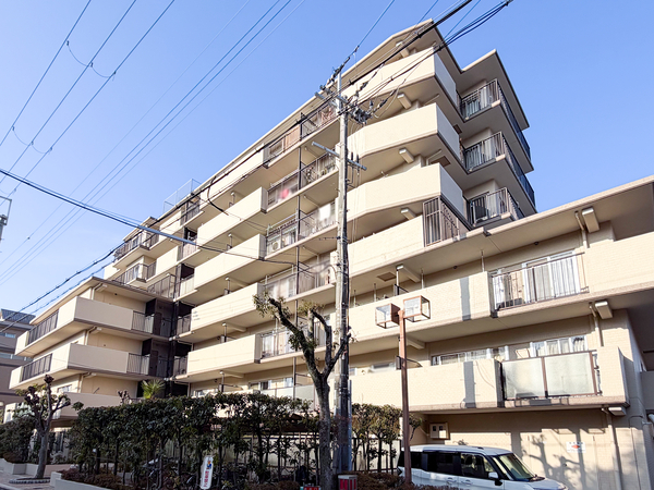 【ルネ墨染】外観