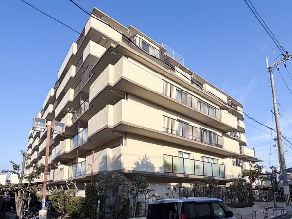 【ルネ墨染】外観