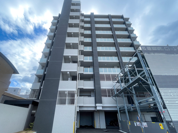 【ファミリアーレ熱田神宮公園】外観