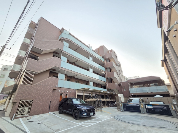 【ミオカステーロ府中緑町Ⅲ】外観