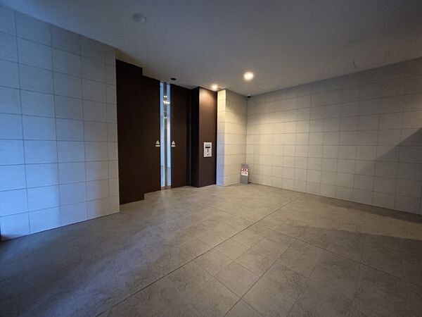 【リベール城東野江】ロビー