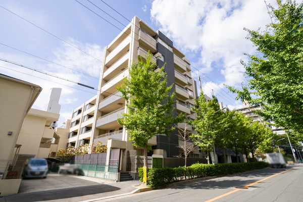 【ロジュマンコート緑地公園】外観