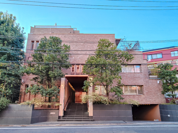 【ビクトリーガーデン】外観