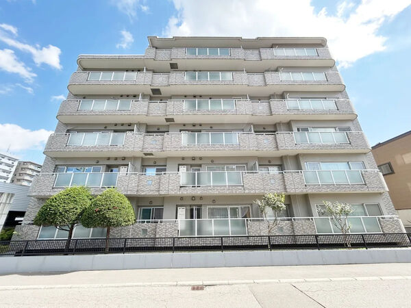 【モンレーブ新道東】外観