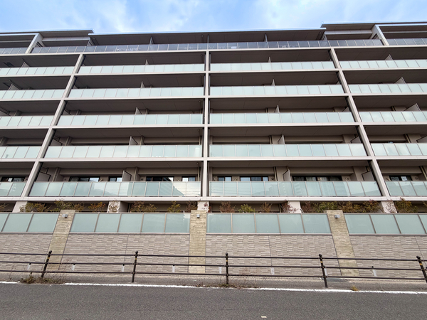 【ジオ桃山台レジデンス】外観