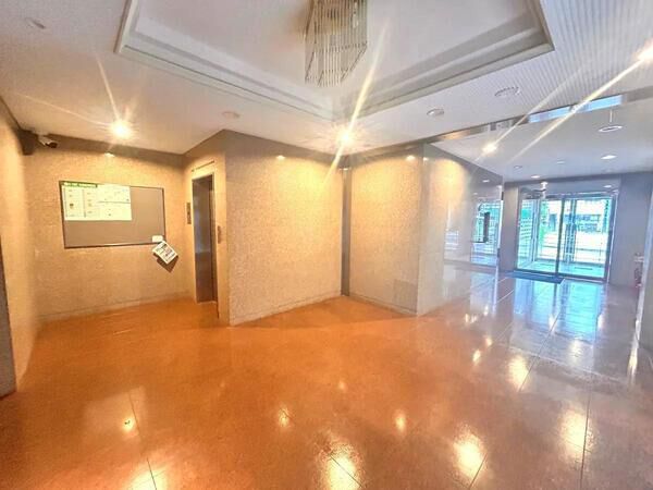 【トーカンマンション六本松】エントランス1